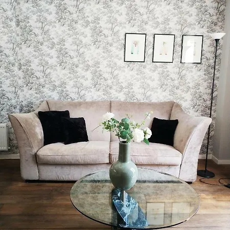 The Sunny - R.q.c. *