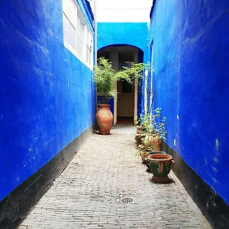 アパート The Sunny - R.q.c.