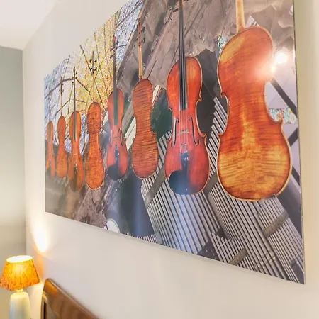 The Sunny - R.q.c. * The Hague