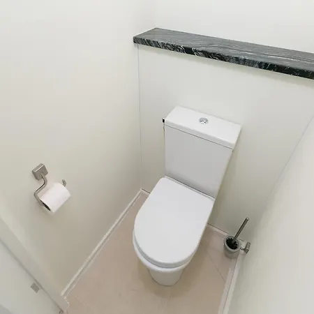 The Sunny - R.q.c. Apartment *